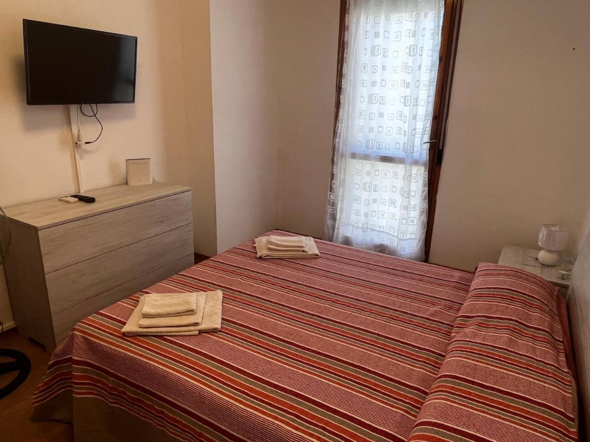 Alghero Sun & Sea - Spiaggia A 50 Metri Kültér fotó
